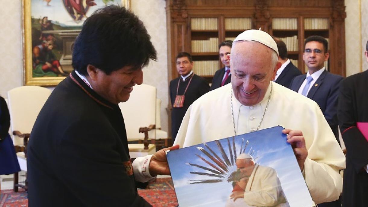 El papa Francisco recibe a Evo Morales en el Vaticano