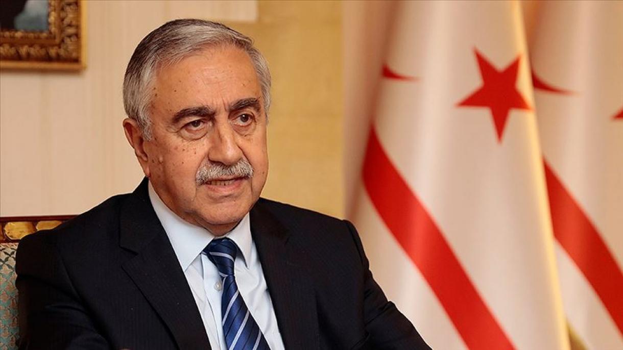 Presidente turcochipriota presenta al líder grecochipriota una propuesta sobre hidrocarburos