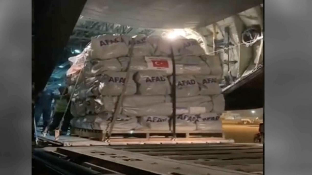 Турция изпрати 12-ия самолет с хуманитарни помощи за Пакистан