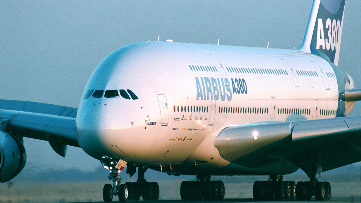 Airbus 3 мың 700 адамды жұмыстан қысқартады