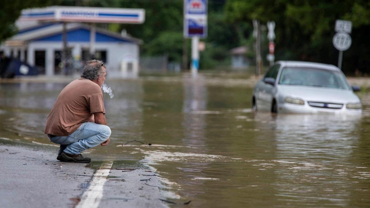 امریکہ: سیلاب کے نتیجے میں 8 افراد ہلاک اور سینکڑوں بے گھر