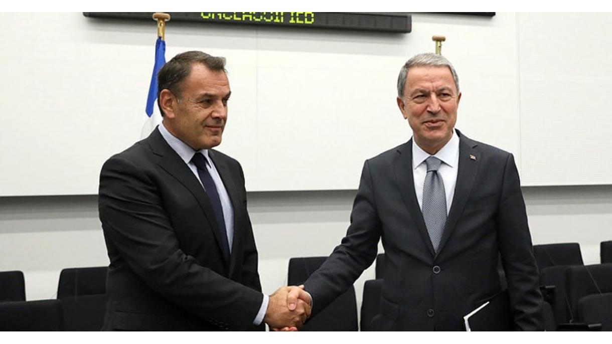 وزیر دفاع تورکیه با همتای یونانی خود ملاقات کرد