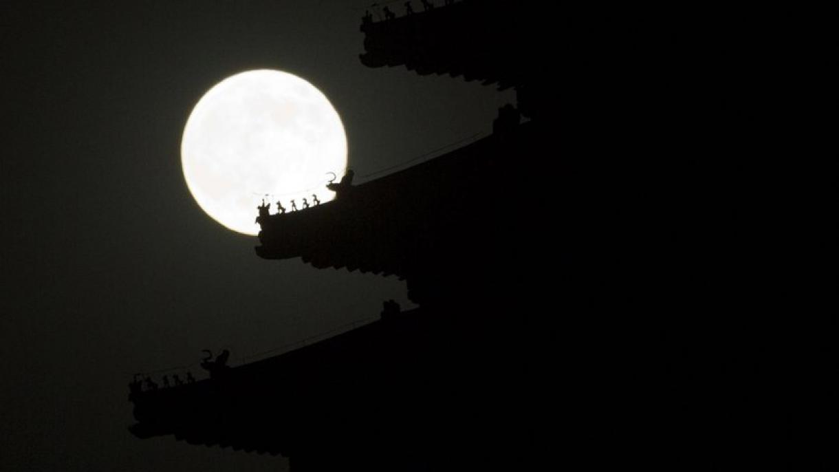 China lanzará un satélite que reflejará la luz solar al mundo como una luna artificial