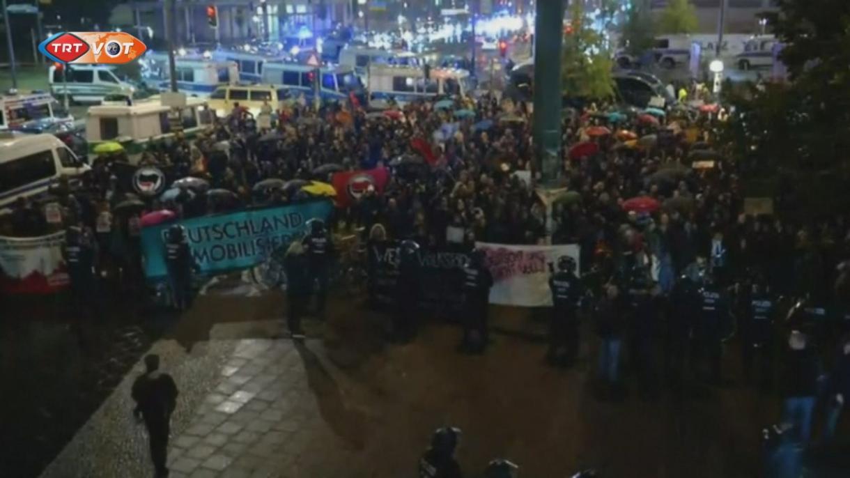 تظاهرات اعتراض آمیز علیه حزب آلترناتیو برای آلمان