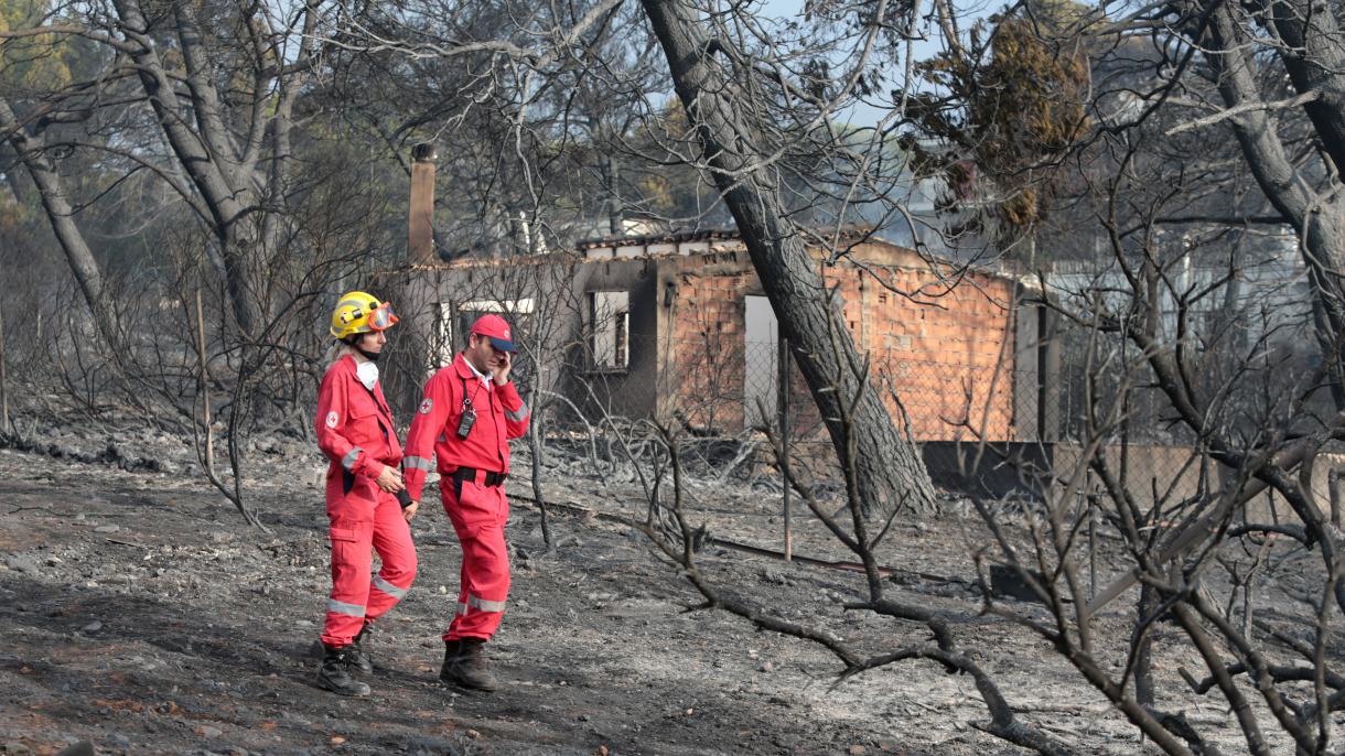 Már legalább 79 halálos áldozata van a hétfő óta pusztító tűznek
