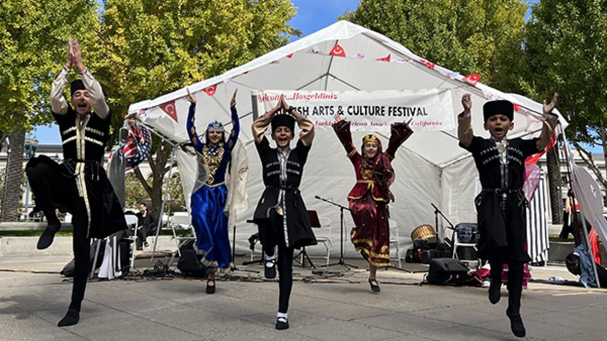 abd san francisco Turk festivali2.jpg