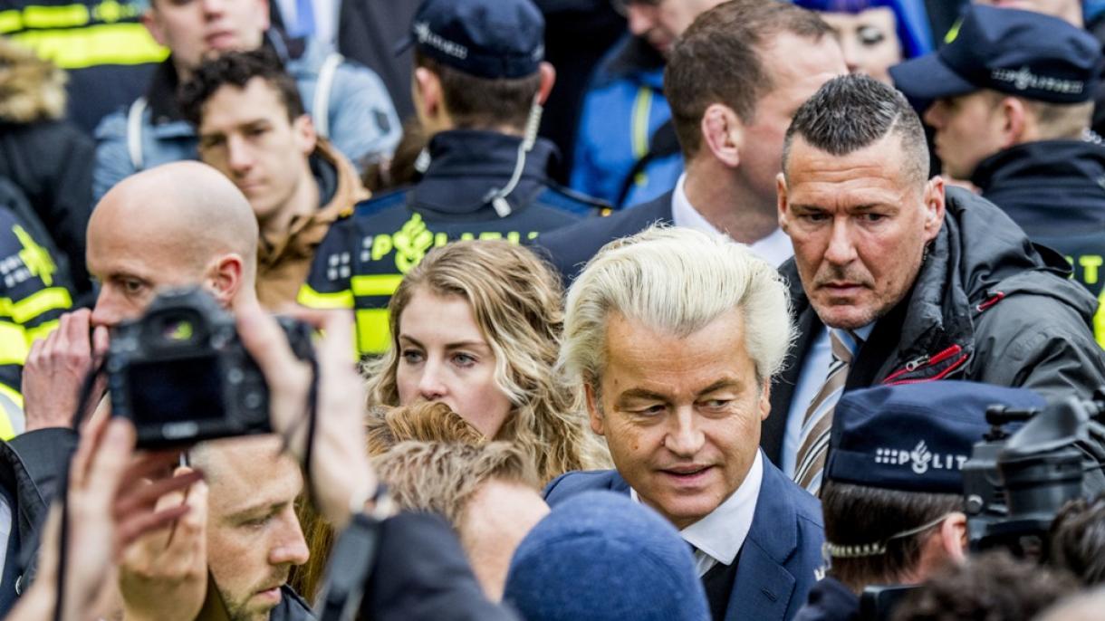 Folytatja választási kampányát a holland Szabadságpárt vezetője