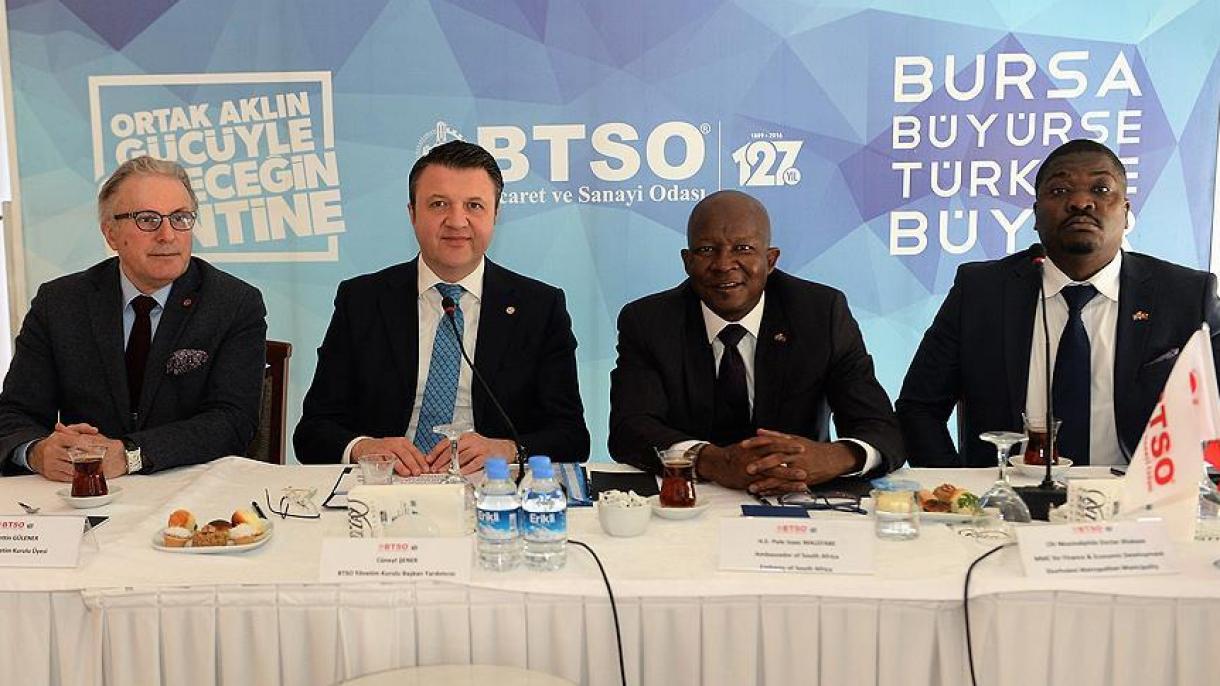 “Queremos establecer colaboraciones con los hombres de negocios de Bursa”