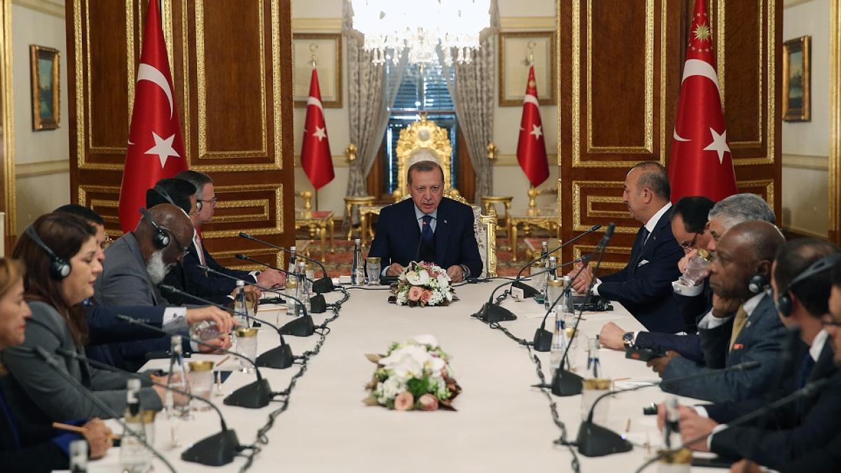 Presidente Erdogan recebe representantes da CELAC e SICA em Istambul