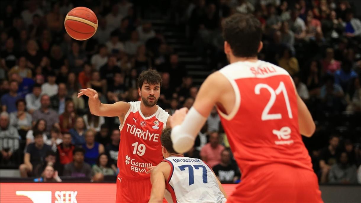 A török kosárlabda-válogatott legyőzte Nagy-Britanniát