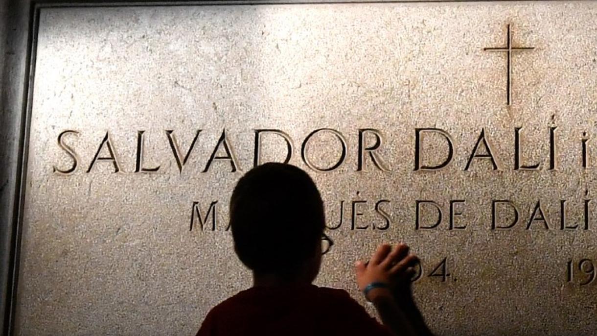 La exhumación del cuerpo de Dalí se lleva a cabo este jueves