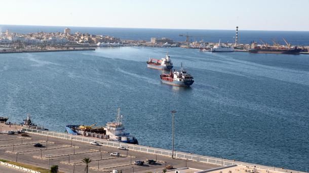 کشتیهای در حال سیر در آبهای لیبی تفتیش خواهند شد