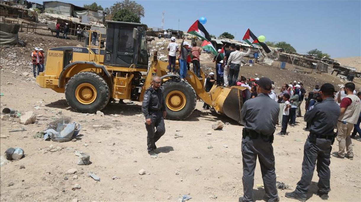 Destruyen las casas de los palestinos