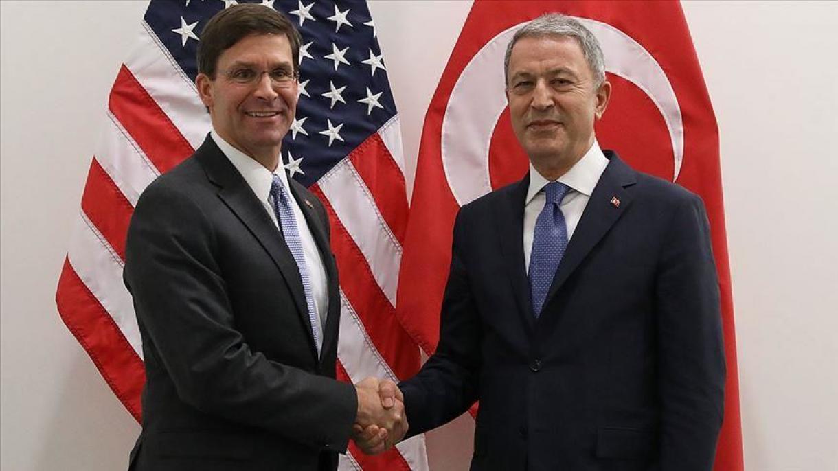 土耳其和美国代理防长举行电话会谈