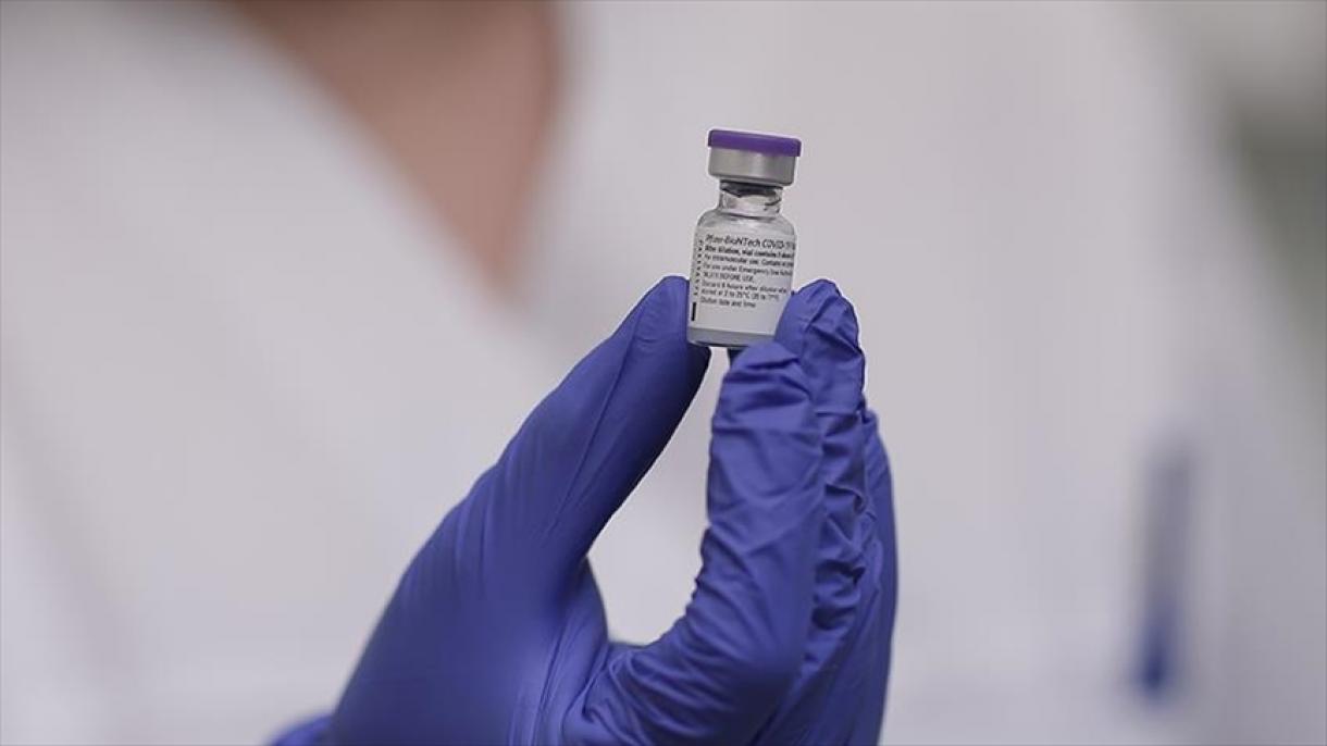 Pfizer-BioNTech anuncia que la eficacia de su dosis de refuerzo de la vacuna anticovid es del 96,5%
