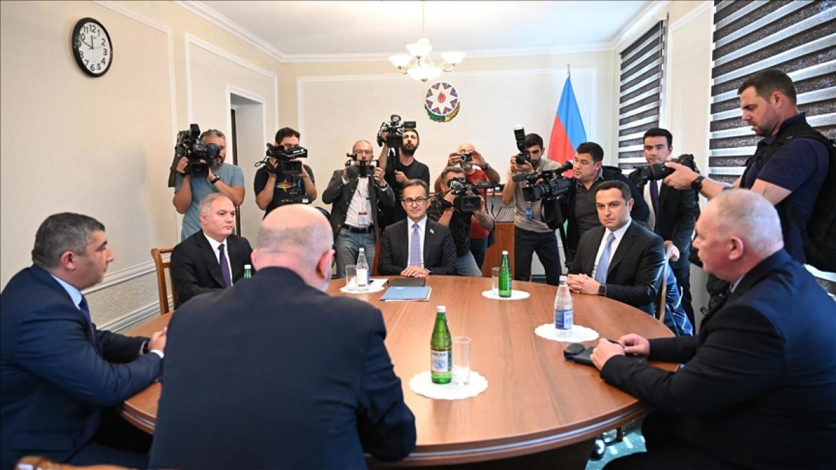 Започнаха преговорите за Карабах