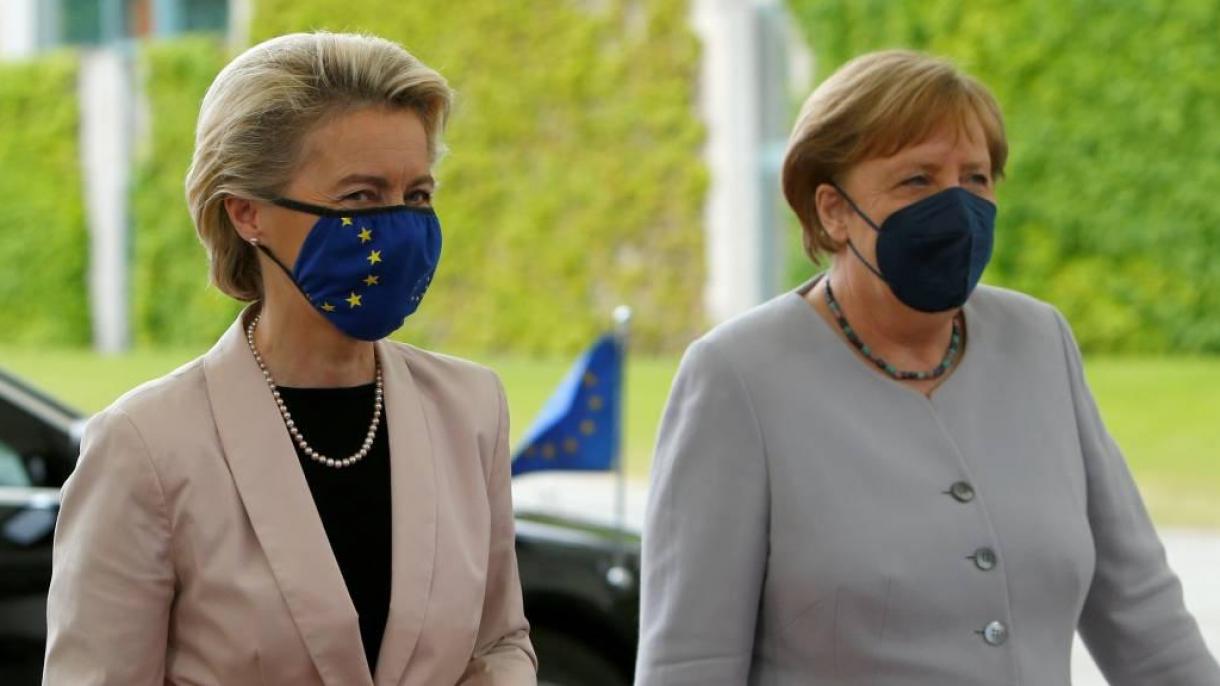 Merkel we Lýaýen Türkiýä goldaw berdiler