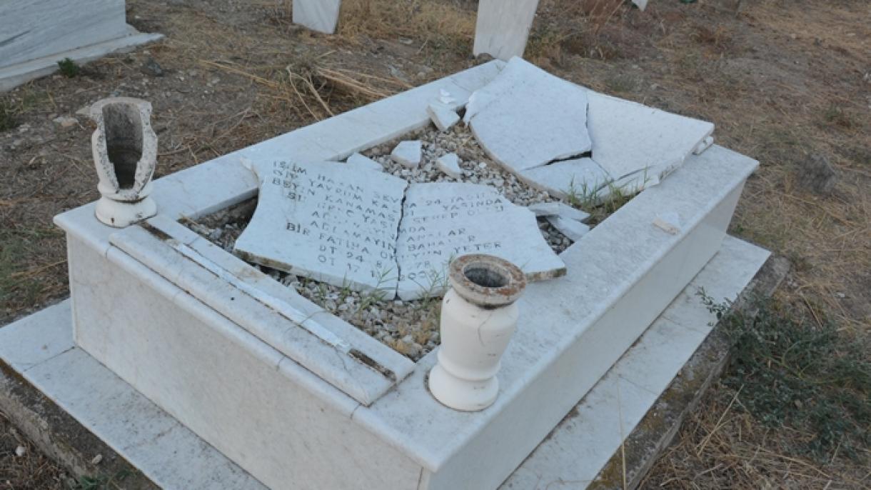 مغربی تھریس میں ترک قبرستان  پر حملہ