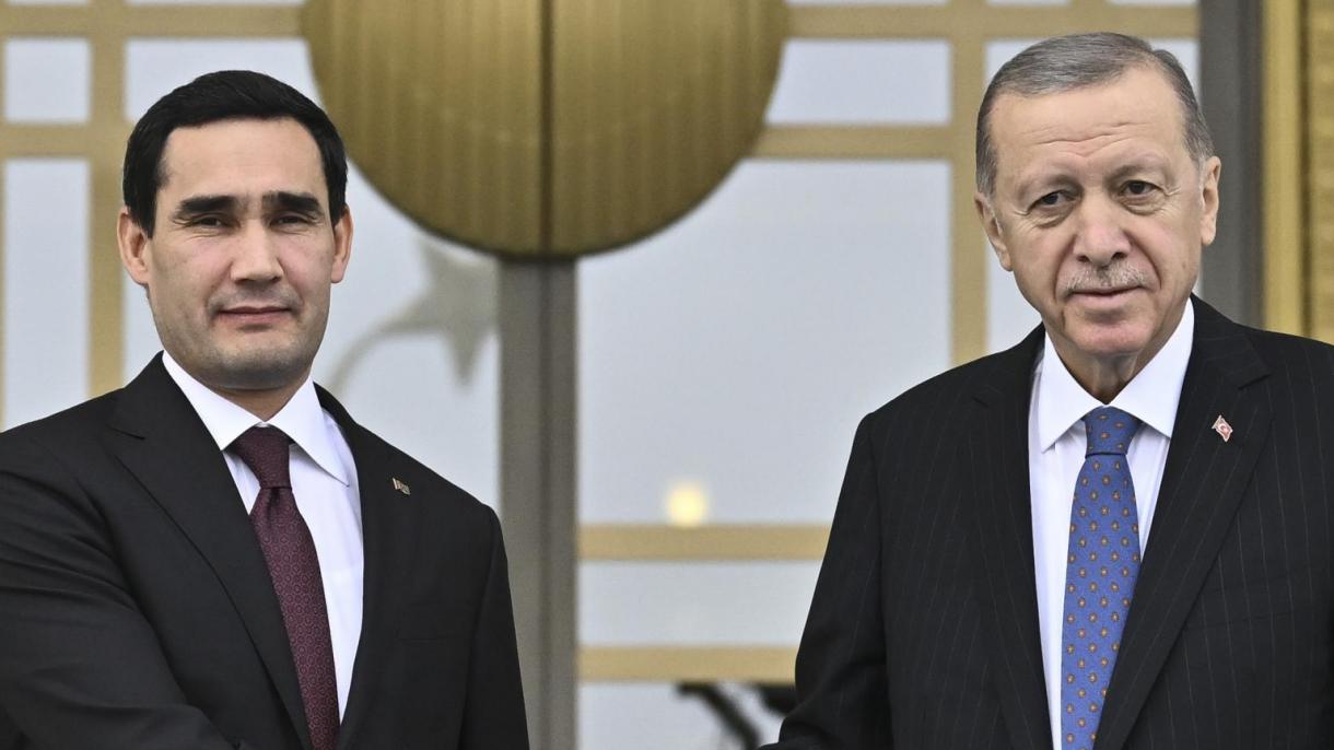 土库曼斯坦总统别尔德穆哈梅多夫访问土耳其