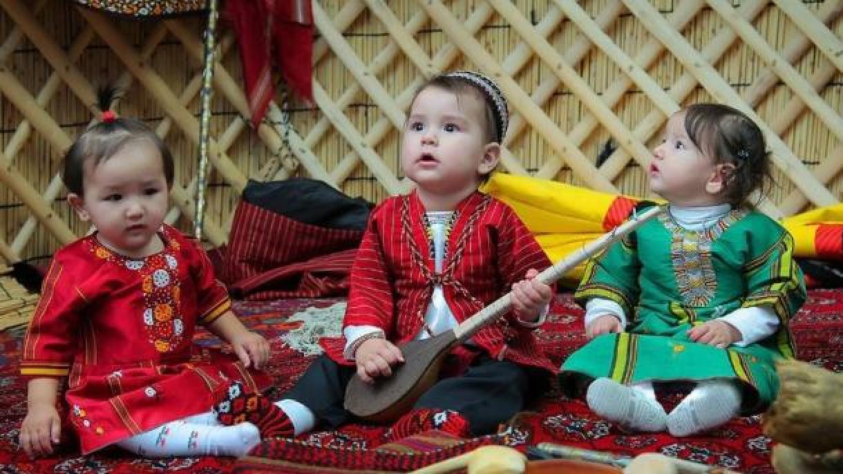 ترکمنها خواستار تدریس زبان ترکی ترکمنی در ایران شدند