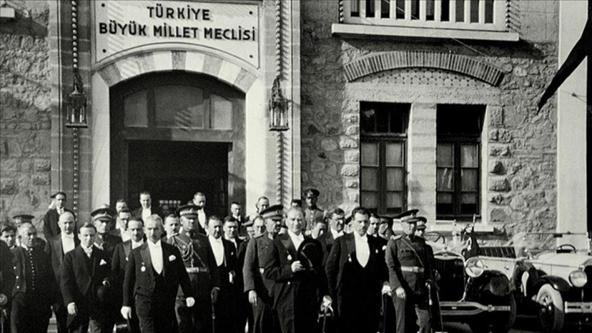 Türkiye celebra el aniversario 103 de la Gran Asamblea Nacional