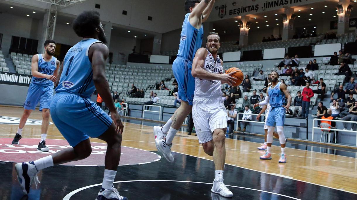 FİBA Basketbol çempionlar liqasında həyəcan davam edir