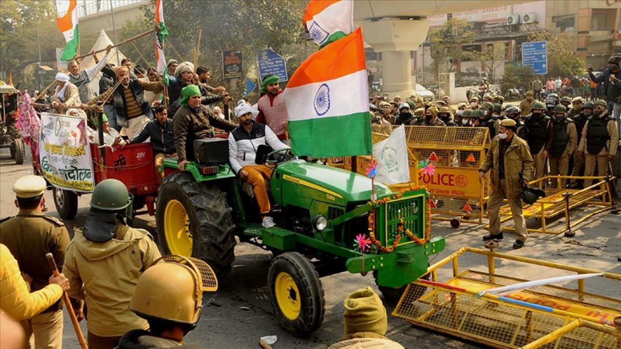 印度宣布废除有争议的新农业法