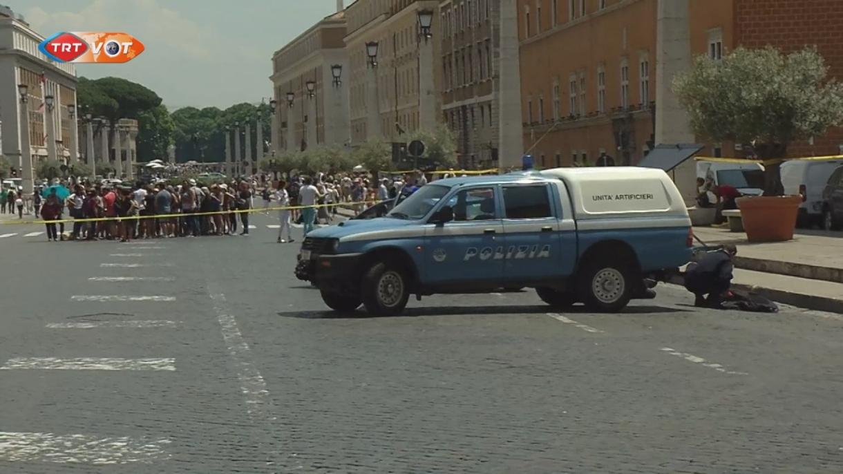Ватиканда бомба сигналы берілді