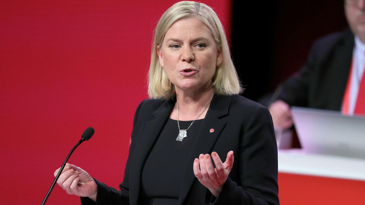 سوئدینگ ایلکینجی زنانا باش وزیری ۷ ساغات سوُنگرا استعفا اتدی