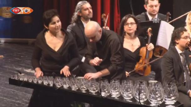“玻璃琴组合”首次在土耳其举办音乐会
