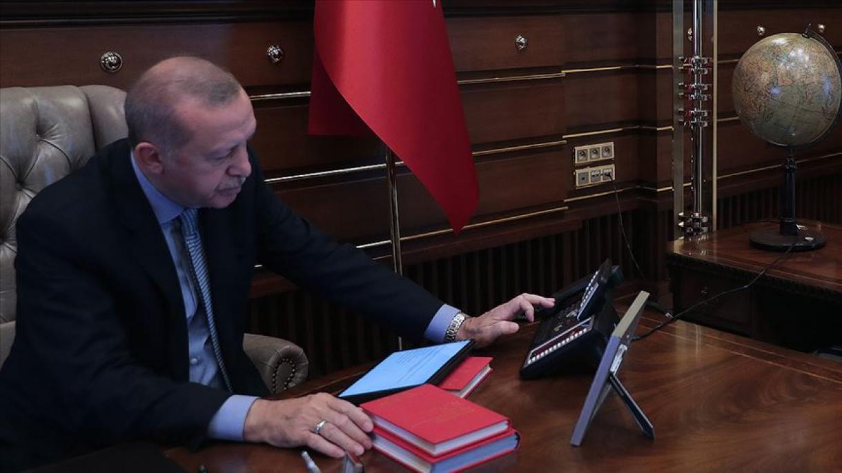 Erdogan realiza conversas telefônicas com seus colegas no Irã e no Iraque
