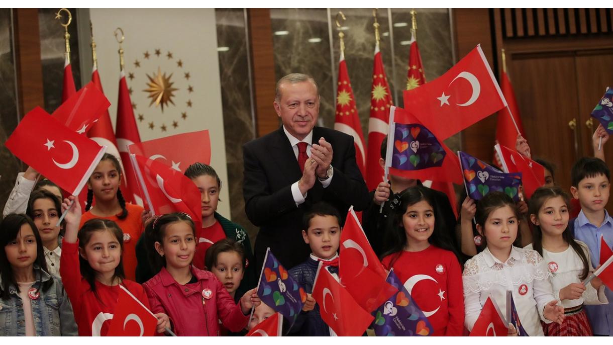 Erdogan: “La Repubblica di Turchia è stata fondata sulla base di unità, fratellanza e solidarietà”