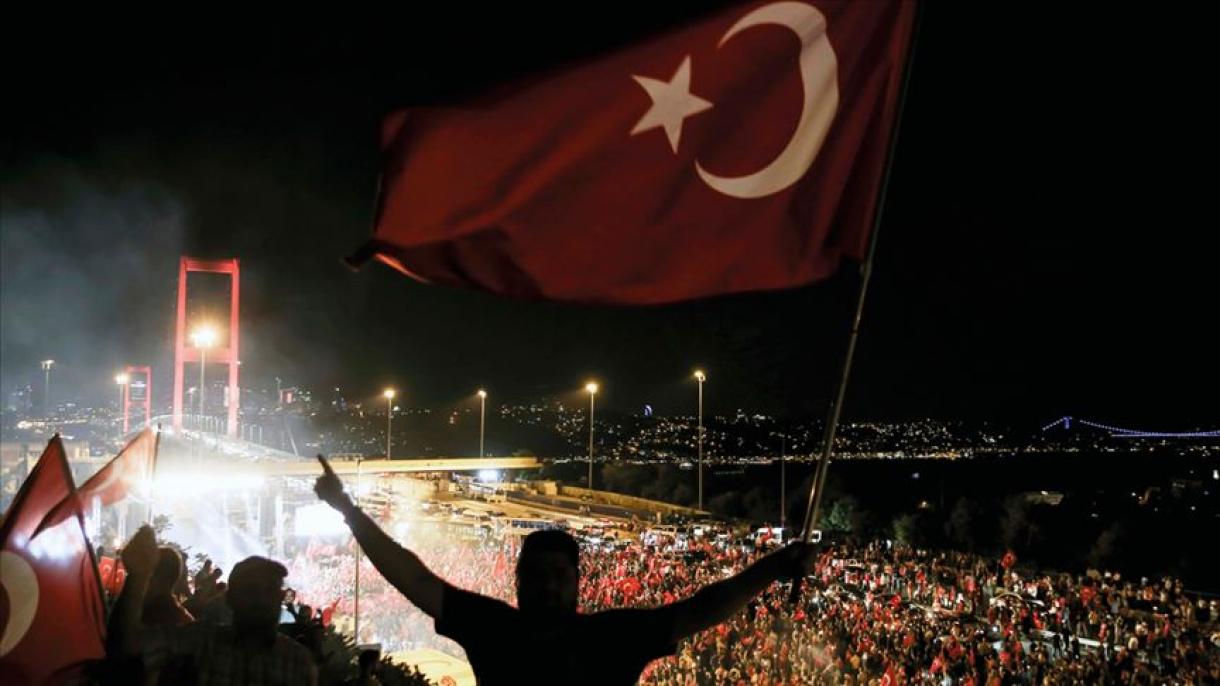 3 хиляди програми за 4-та годишнина от коварния опит за преврат в Турция