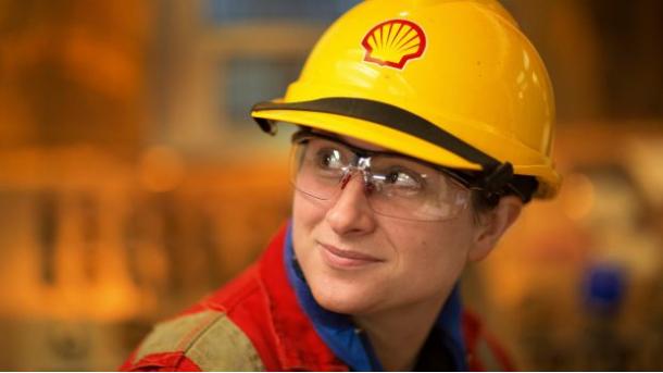 Shell taglia altri 2.200 posti di lavoro a causa del basso prezzo del petrolio