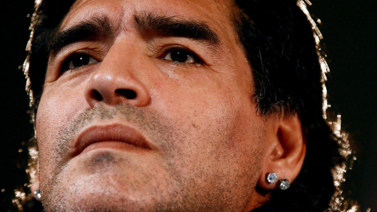 پیام تسلیت چاووش‌اوغلو بخاطر مارادونا