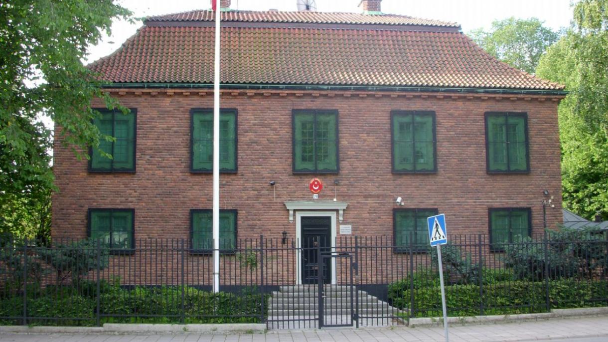 Ataque com tinta a Embaixada da Turquia em Estocolmo