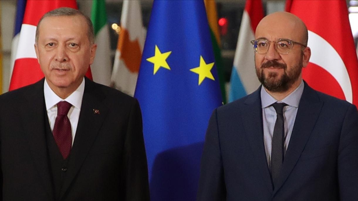 Erdogan habla con el presidente del Consejo Europeo sobre las relaciones Turquía-UE