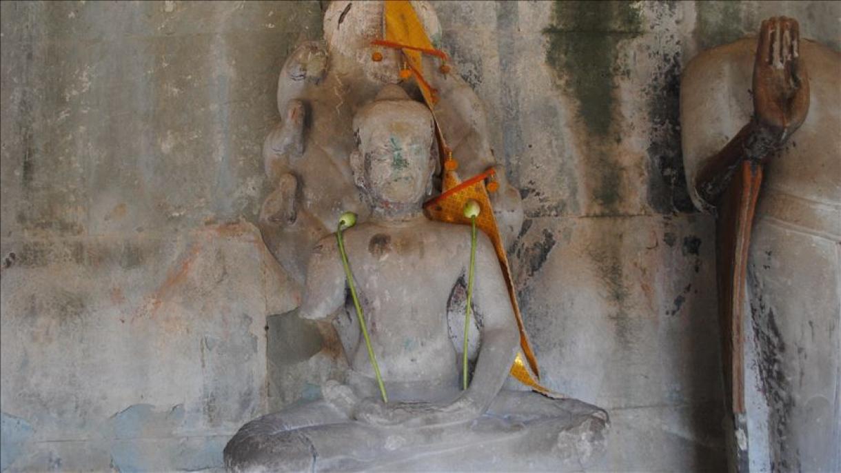 Arqueólogos de Camboya descubren tumbas de los siglos I y V d.C.