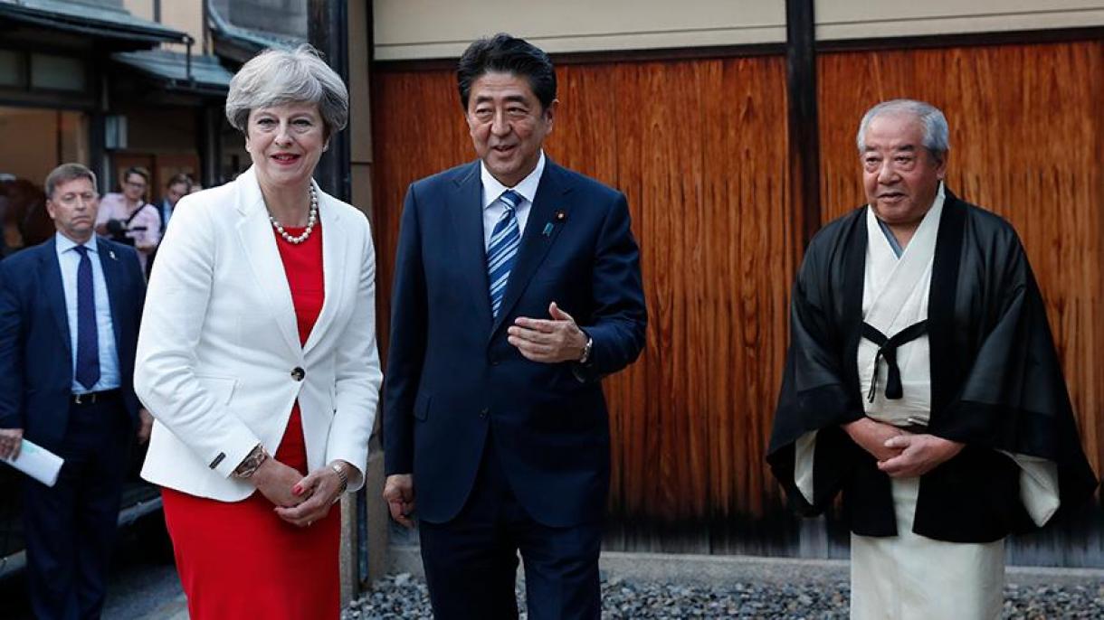 Theresa May:"Şimali Koreyanın hərəkətləri qeyri-qanunidir, provokativdir"