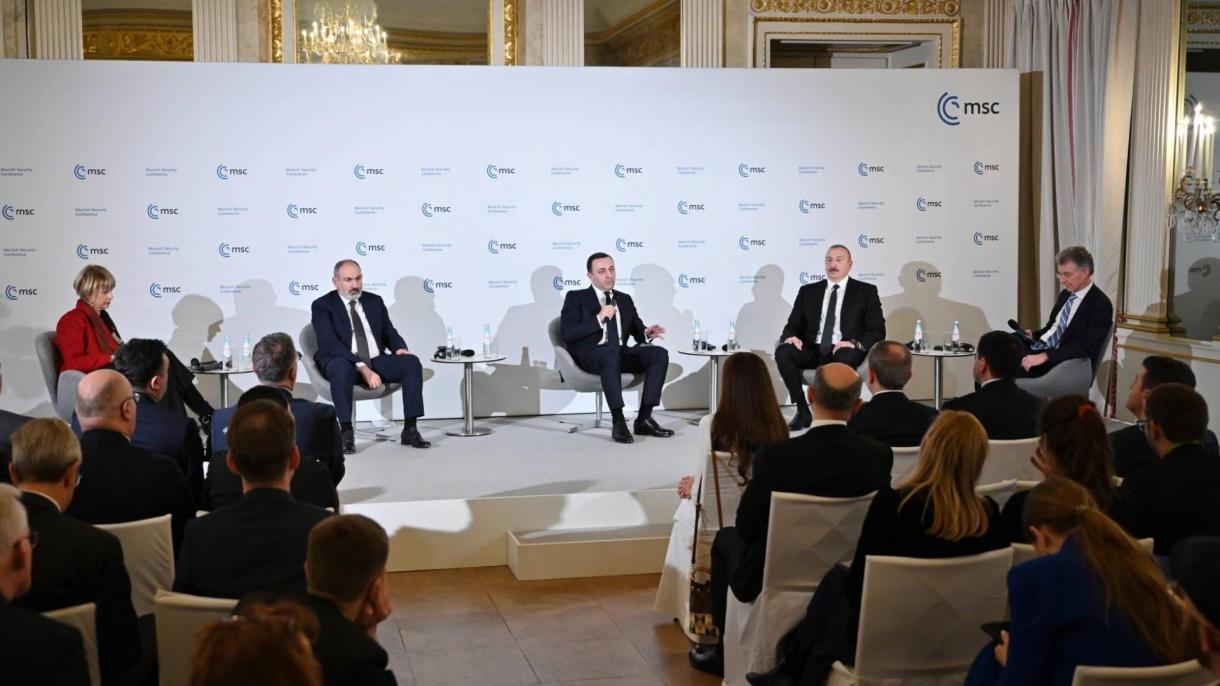 İlham Aliyev, Nikol Paşinyan və İrakli Qaribaşvili paneldə məruzəçi qismində iştirak ediblər