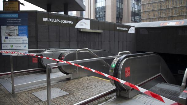 布鲁塞尔机场和地铁爆炸造成21人死亡