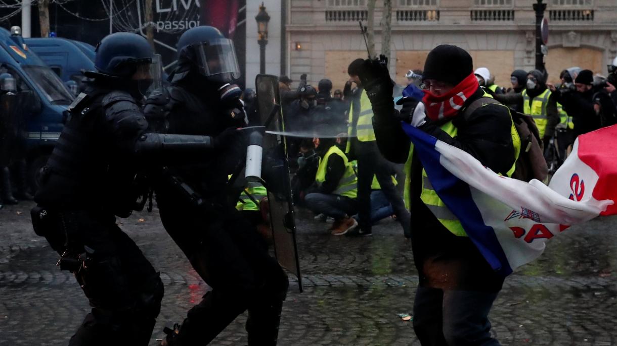 Franśiyädä protest çaraları