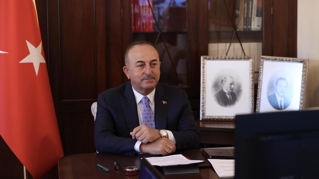 Çavuşoğlu külügyminiszter: a gabonaszállítás rendezése a tűzszünet felé is megnyithatja az utat