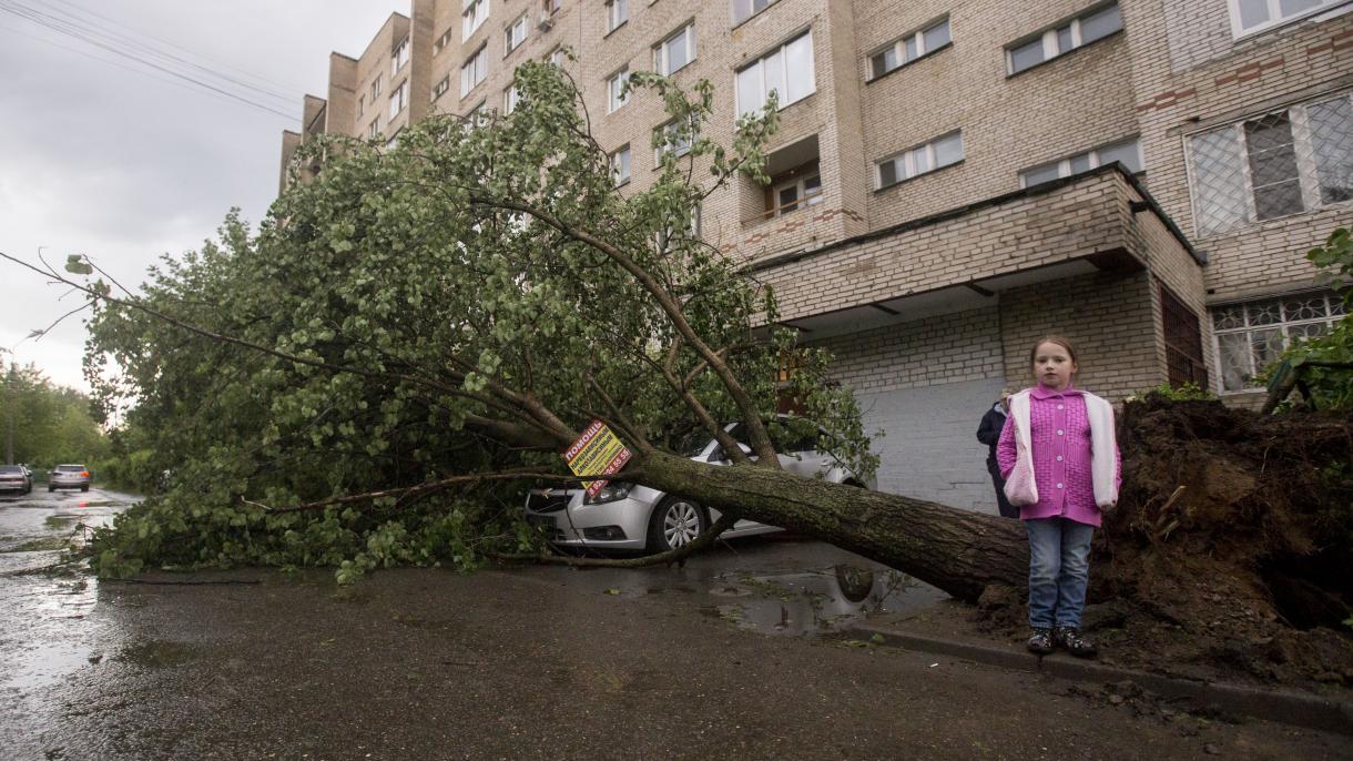 Мәскеудегі дауылдың салдарынан 14 адам опат болды