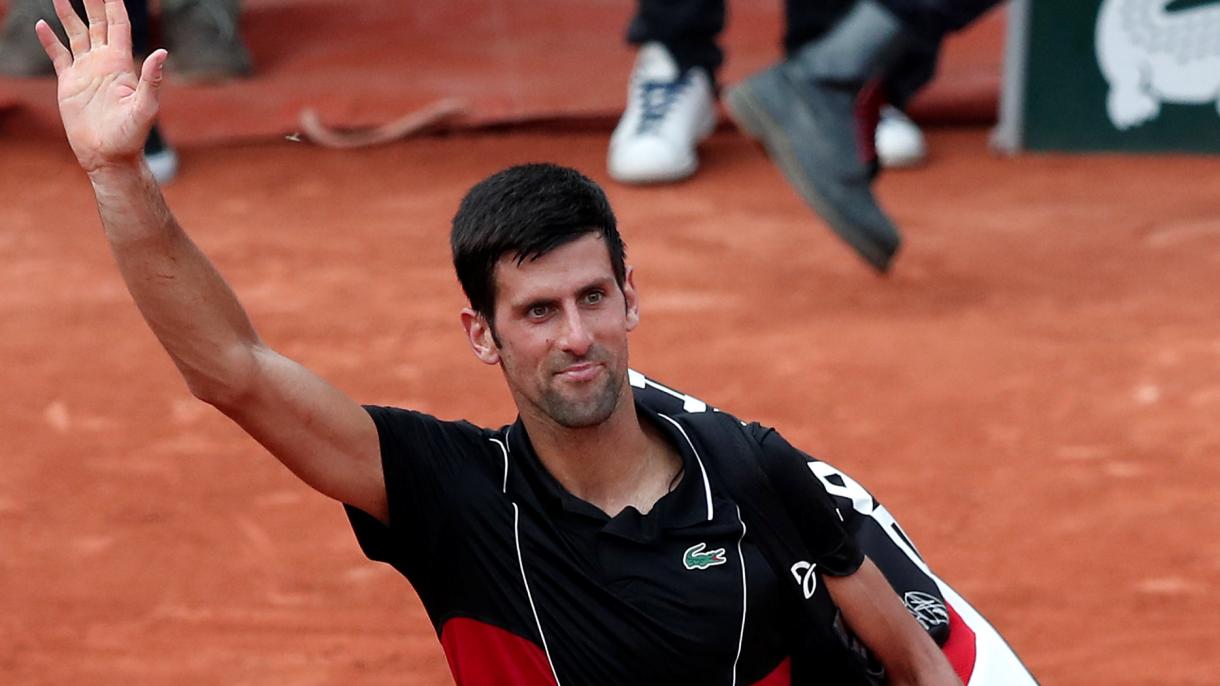 Novak Djokovic elbúcsúzott a Roland Garrostól