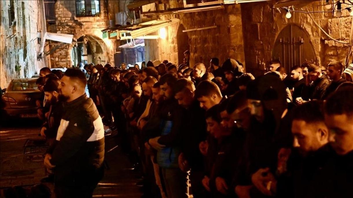 La Policía de Israel bloquea la entrada de palestinos a la Mezquita de Al Aqsa durante Ramadán