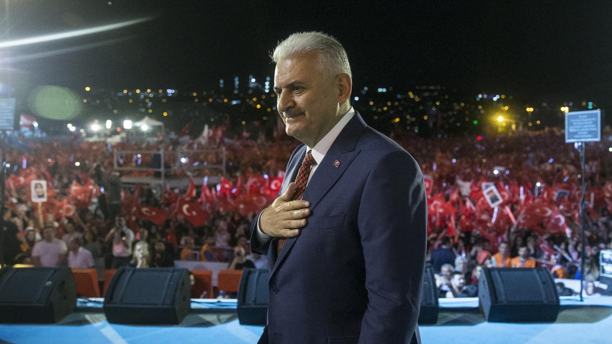 O primeiro-ministro Yıldırım: "O 15 de julho é uma lição para os traidores"