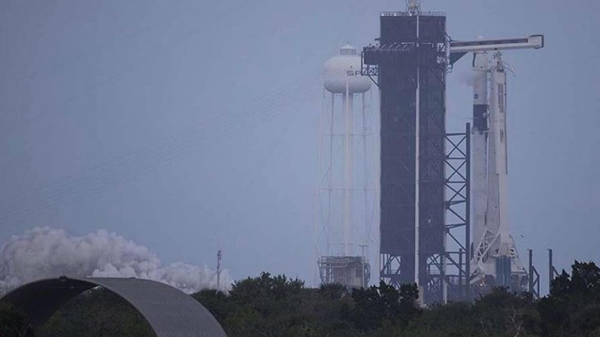 ناسا نے 4 خلا بازوں کے ہمراہ خلائی شٹل  خلائی اسٹیشن کو روانہ کر دی