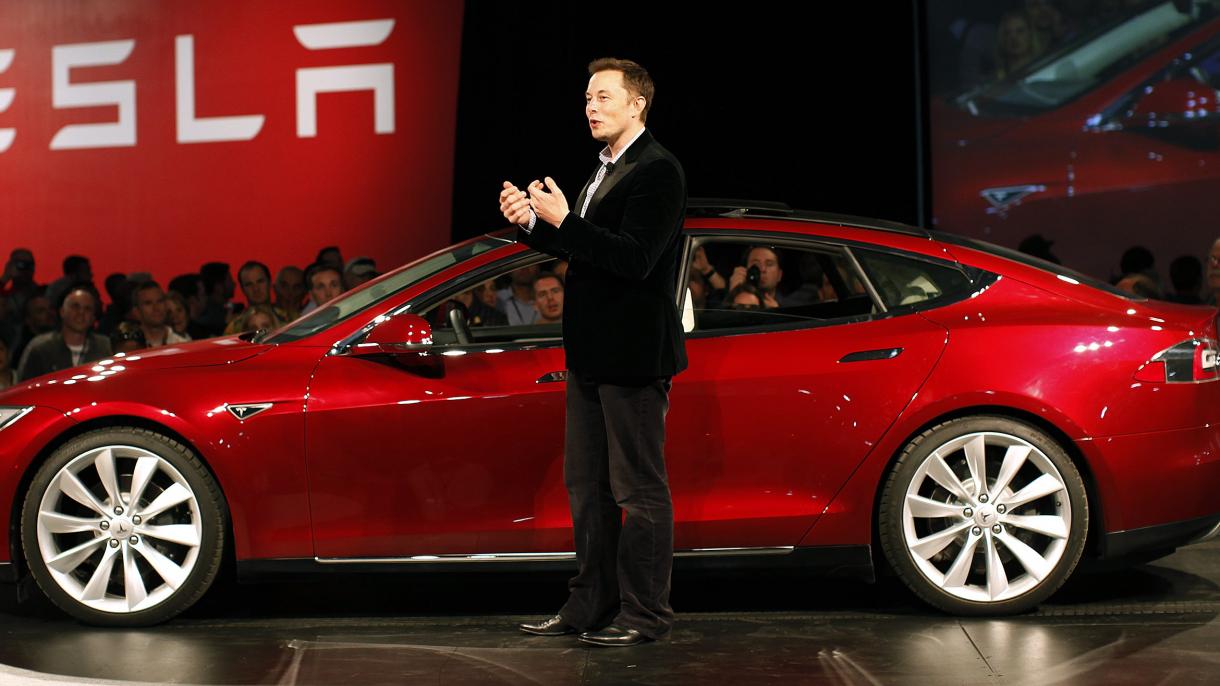 Tesla êlektromobile Törkiyädä satıla başlıy