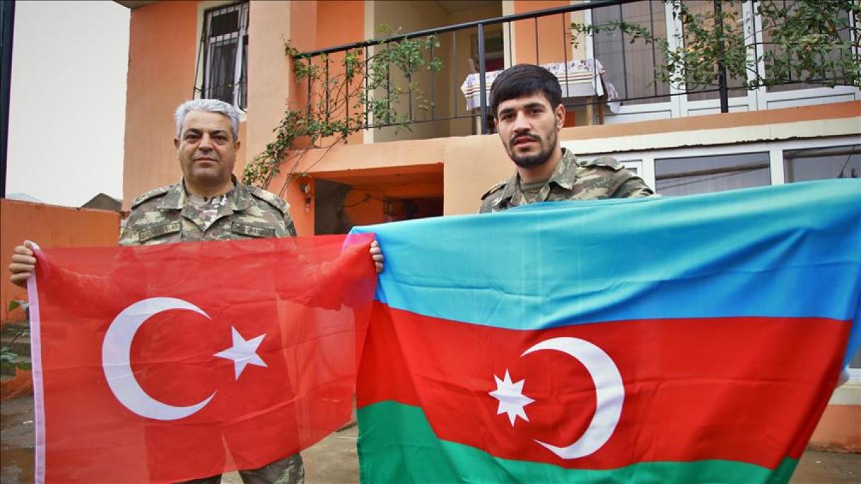 پدر و پسر آذربایجانی برای آزادسازی زادگاهشان از اشغال ارمنستان دوشادوش هم جنگیدند